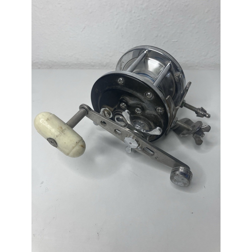 Vintage Reel Gamefisher Model No 779 41321 Made in Japan Stainless Steel